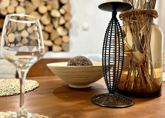 Hotel Red House Family House