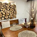 ホテル Red House Family House 3*